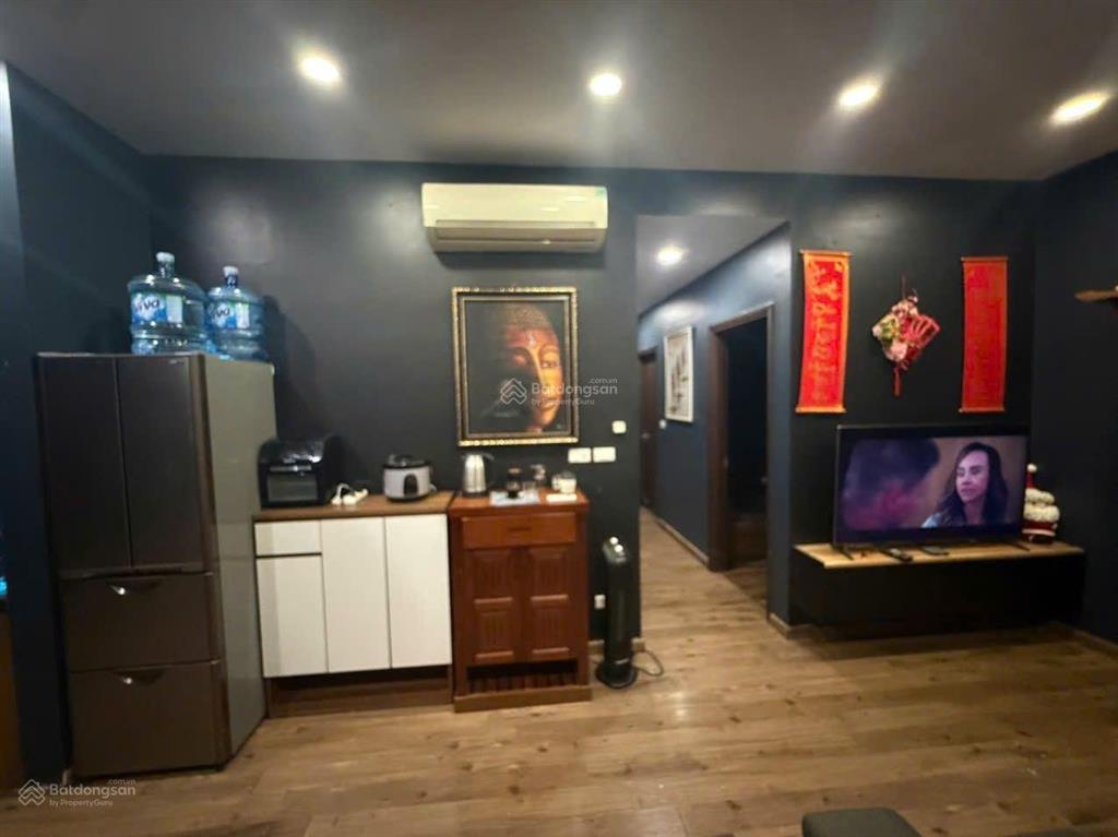 Cho thuê căn 3pn hateco, đồ đẹp, ở ngay, view hồ đẹp long lanh