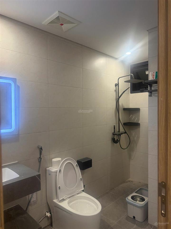 Chỉ 5,5 tỷ mua ngay căn hoa hậu 2pn + 1 diện tích 83m2, sẵn sổ đỏ công chứng luôn, nhà mới keng