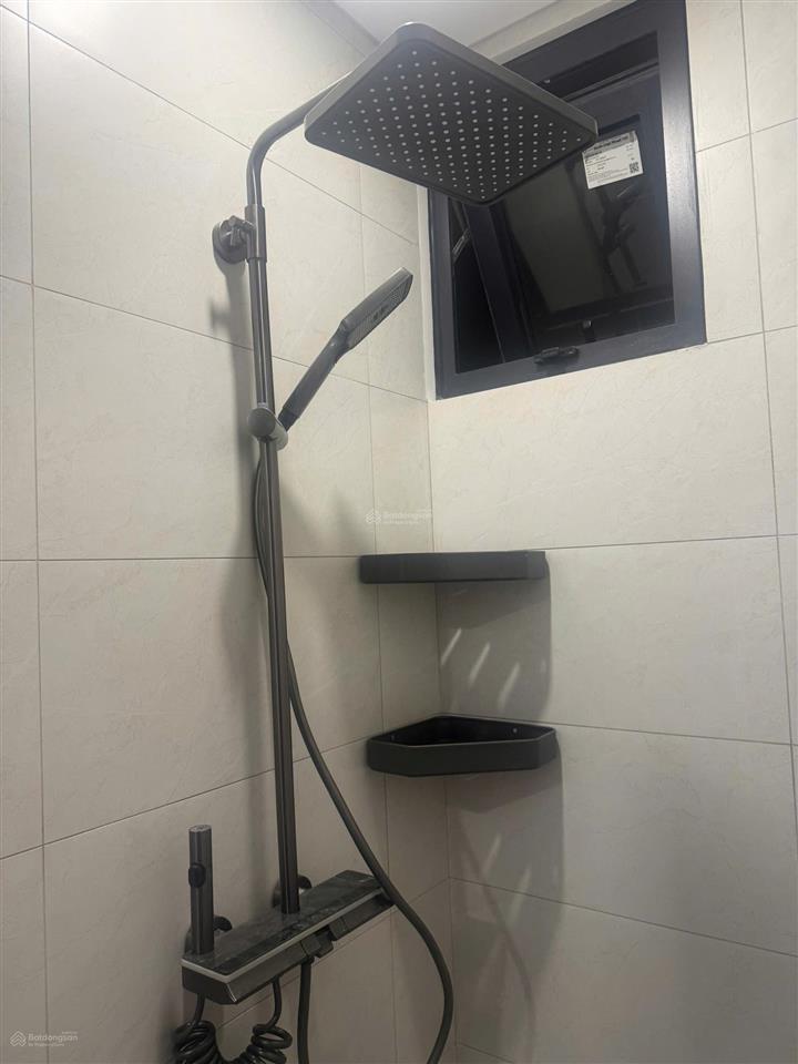 Chỉ 10 triệu cho thuê căn 2 ngủ, 2wc, chung cư wisteria, nhà đẹp, sẵn sàng bàn giao