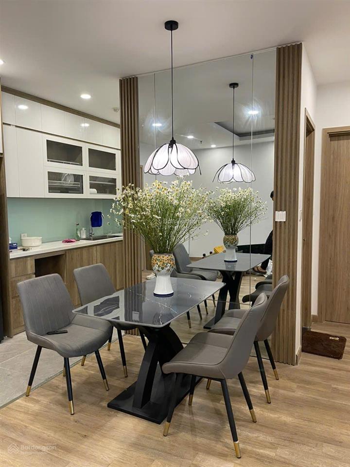 Chỉ 10 triệu cho thuê căn 2 ngủ, 2wc, chung cư wisteria, nhà đẹp, sẵn sàng bàn giao