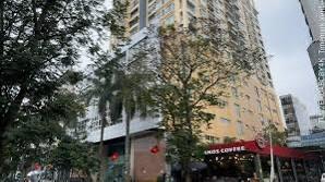 Bán chung cư 1517 ngọc khánh  136m2  3 ngủ  ban công hướng nam  tầng 17  120 triệu/m²