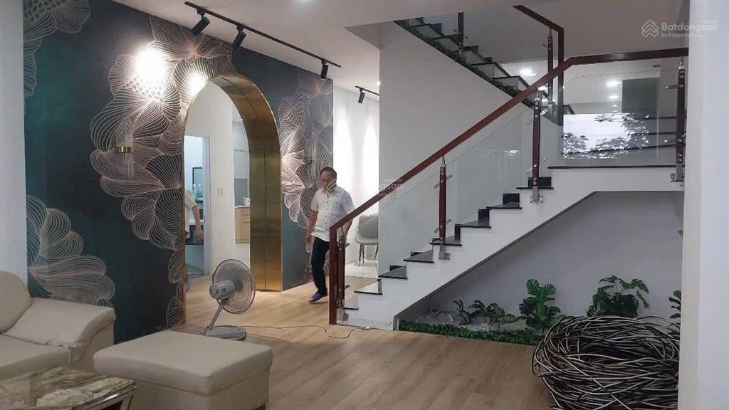 Cho thuê nhà dự án hud9, 1 trệt 2 lầu, 3 phòng ngủ, đầy đủ nội thất