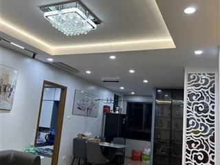 Chung cư số 6 đội nhân. nhà mới, đẹp. full đủ nội thất