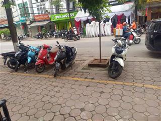 Bán gấp nhà mặt phố dương văn bé 60 m2, mặt tiền rộng 3x tỷ. chính chủ,sổ đầy đủ