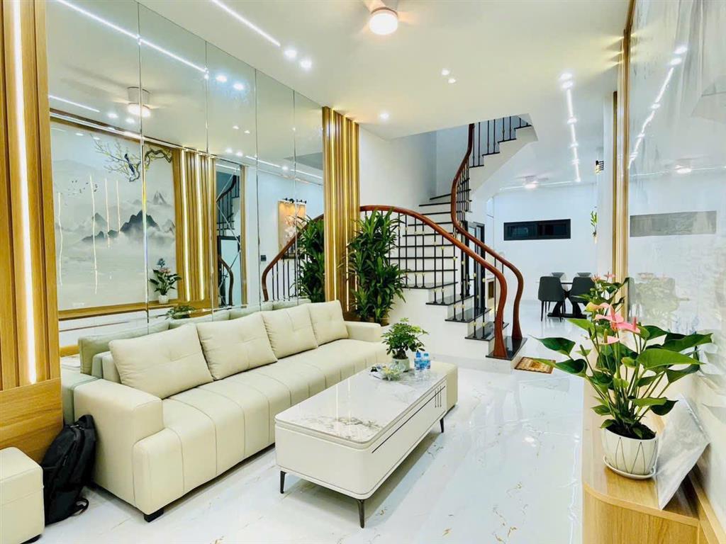 Bán Nhà Thanh Xuân-VF3 đỗ cửa- vài bước ta vành đai 2.5 -Nhà 2 mặt ngõ - tặng hết nội thất