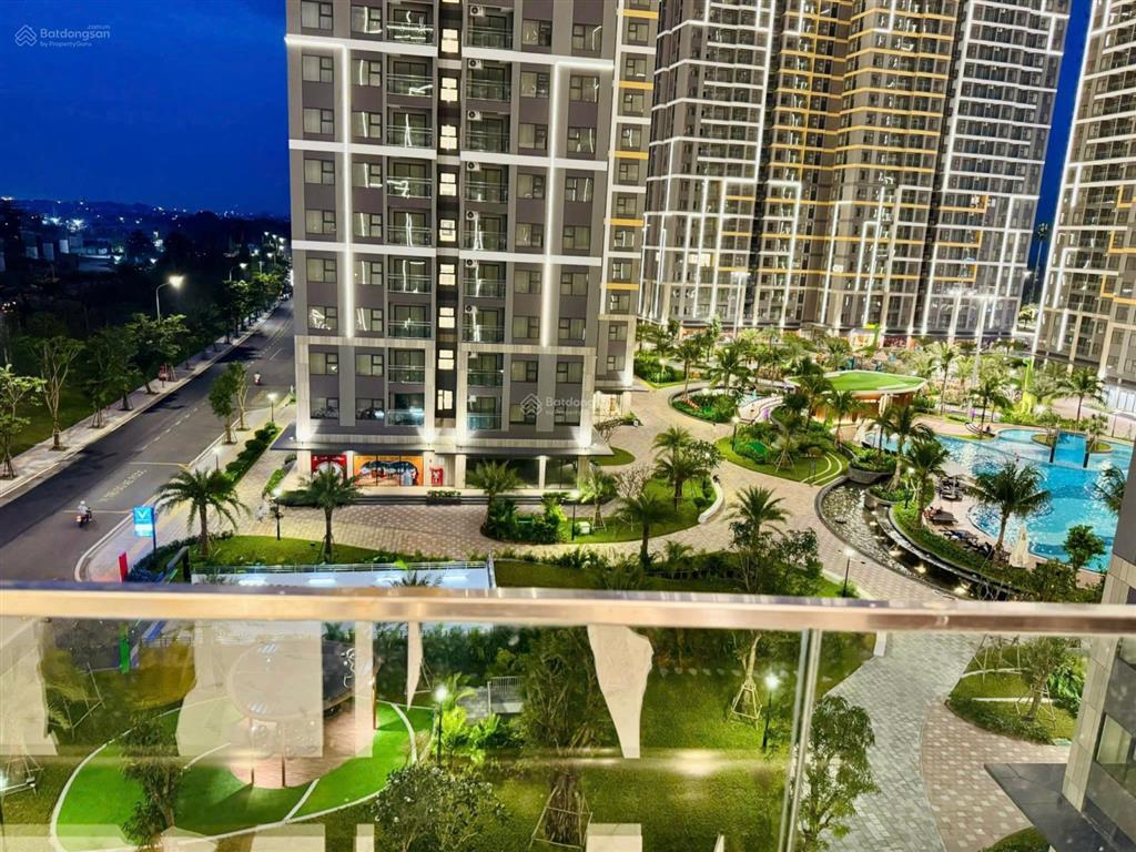 Bán căn 2pn+1 tòa bs12 view đẹp trực diện sông, quảng trường, xem bắn pháo hoa