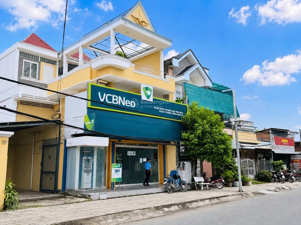 Gom tiền gấp! bán nhanh lô đất 100m2 mặt tiền đường tỉnh 818, trung tâm thị trấn thủ thừa