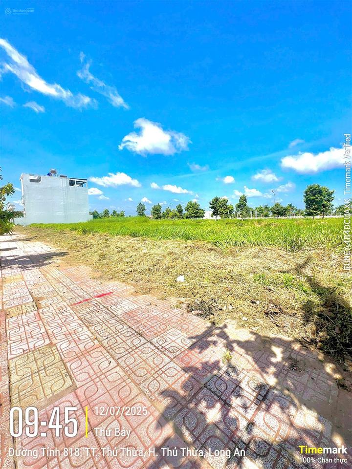 Gom tiền gấp! bán nhanh lô đất 100m2 mặt tiền đường tỉnh 818, trung tâm thị trấn thủ thừa