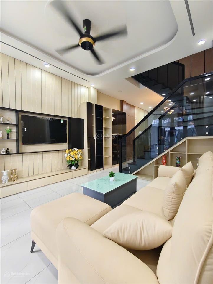 Nhà đẹp, giá mềm, xách vali vào ở ngay, chỉ 1 tỷ 980