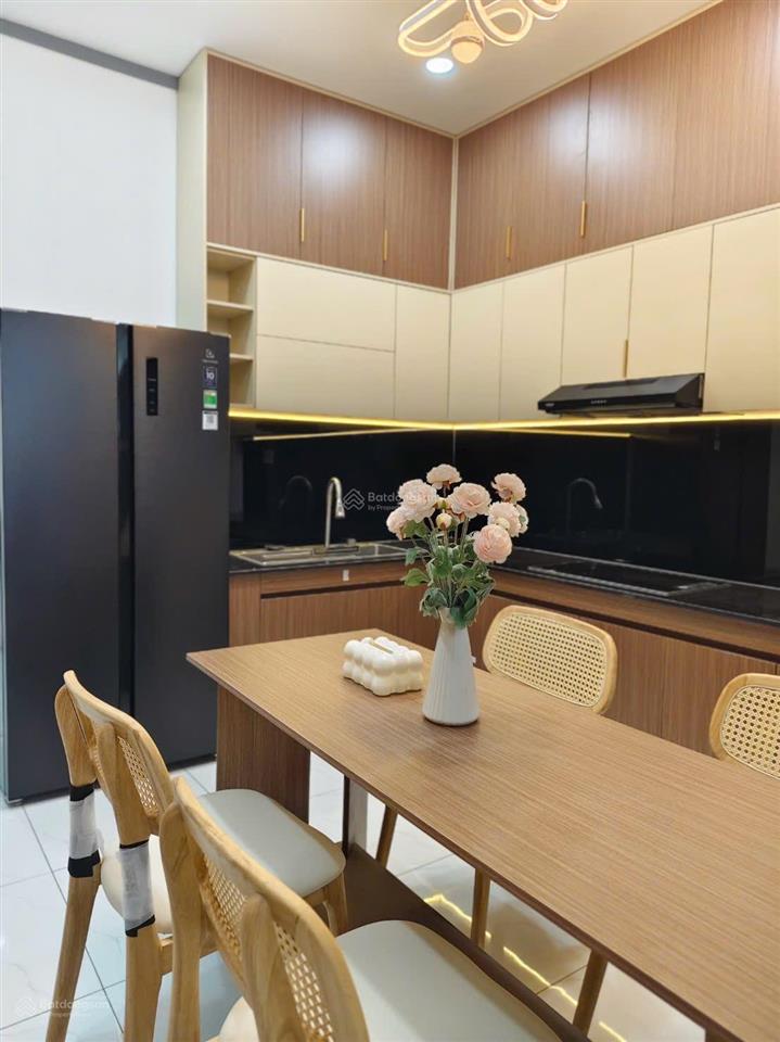Nhà đẹp, giá mềm, xách vali vào ở ngay, chỉ 1 tỷ 980
