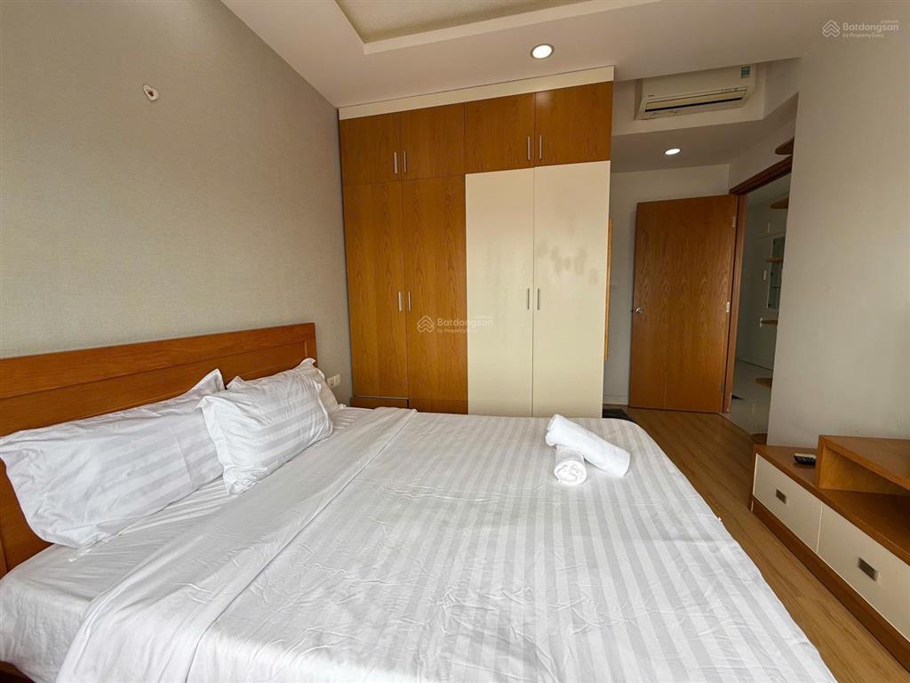 Sunrise city 76m 2pn đầy đủ nội thất vào được liền, giá chỉ 18tr/tháng