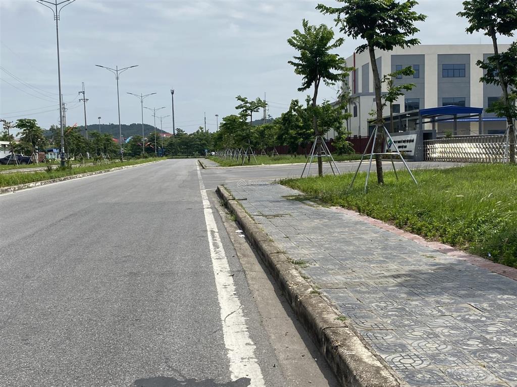 Bán lô đất thổ cư quế võ 1989m2 xây biệt phủ hoặc phân lô , xây chung cư, giữ tiền giá 9,5tr/m