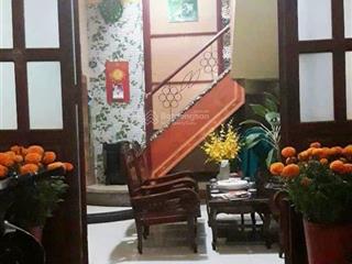 Bán nhà mặt tiền đường phường thủ đức xe hơi đậu trước nhà ngang khủng hơn 8m có dòng tiền sẵn