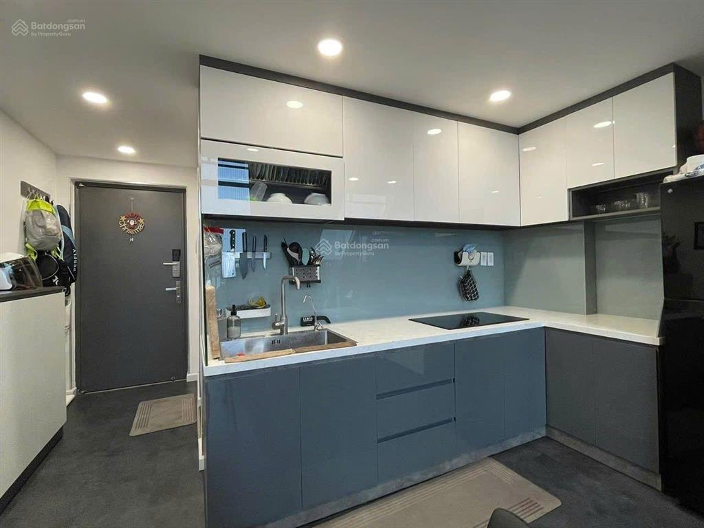 Chính chủ cho thuê sky9duplex1pn 1wc 7trban công full nt đẹp