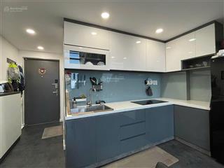 Chính chủ cho thuê sky9duplex1pn 1wc 7,5trban công full nt đẹp