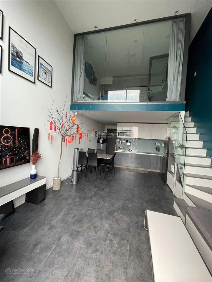 Chính chủ cho thuê sky9duplex1pn 1wc 7trban công full nt đẹp