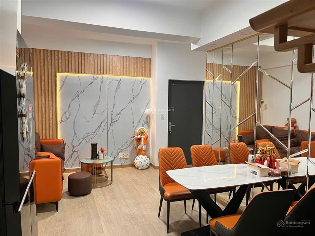 Bán sky9 50m2, 2,6 tỷ 2pn+1wc sổ sẵn tặng full nội thất đẹp