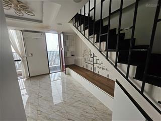 A họ e cần cho thuê penhouse sky9 3pn+2wc ntcb siêu rẻ 12tr ban công view đẹp mát cả ngày