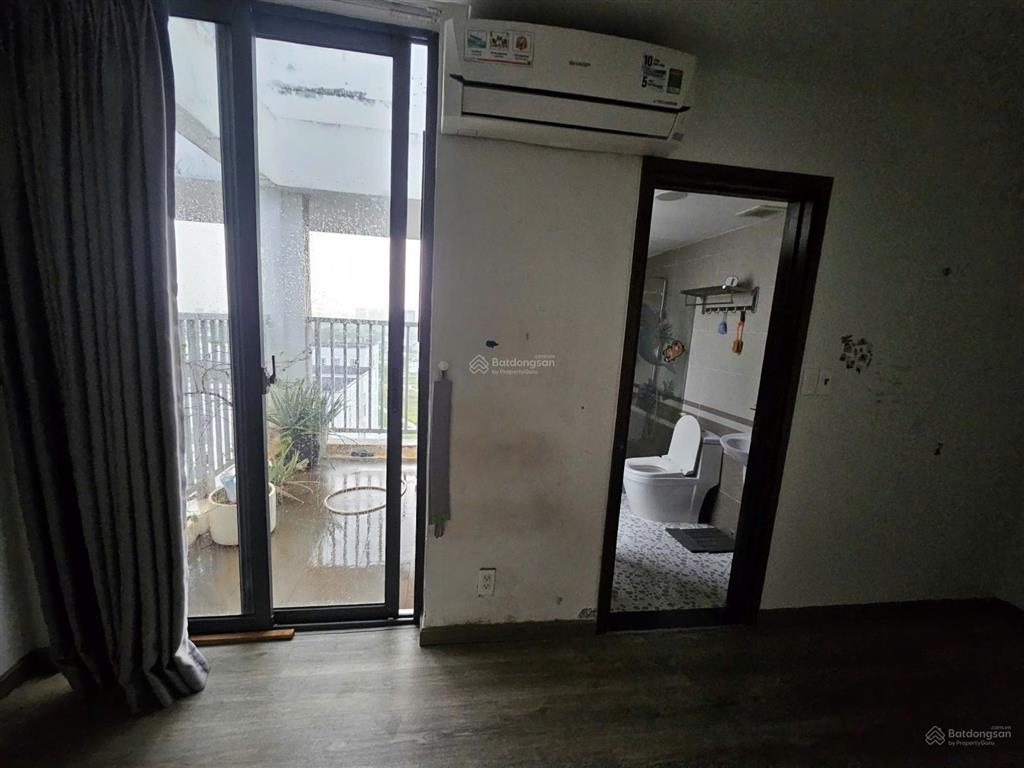 A họ e cần cho thuê penhouse sky9 3pn+2wc ntcb siêu rẻ 12tr ban công view đẹp mát cả ngày