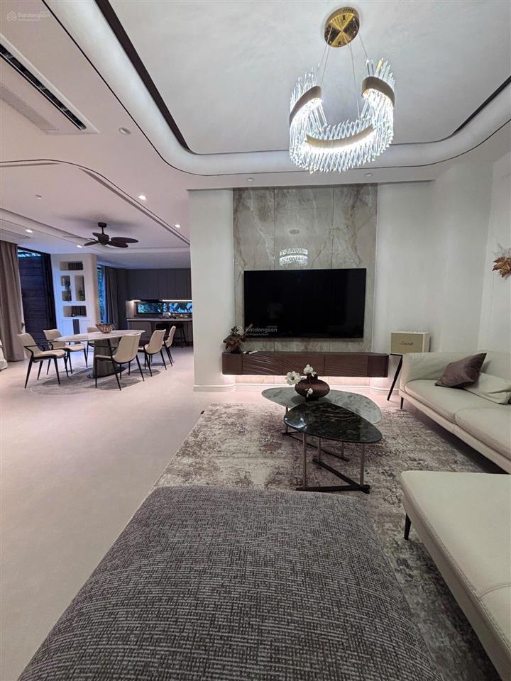 [80tr] cho thuê biệt thự villa park, q9 4pn+4wc full nội thất cao cấp bao đẹp xịn xò siêu rộng