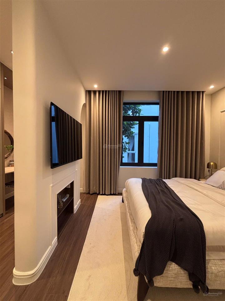 [80tr] cho thuê biệt thự villa park, q9 4pn+4wc full nội thất cao cấp bao đẹp xịn xò siêu rộng