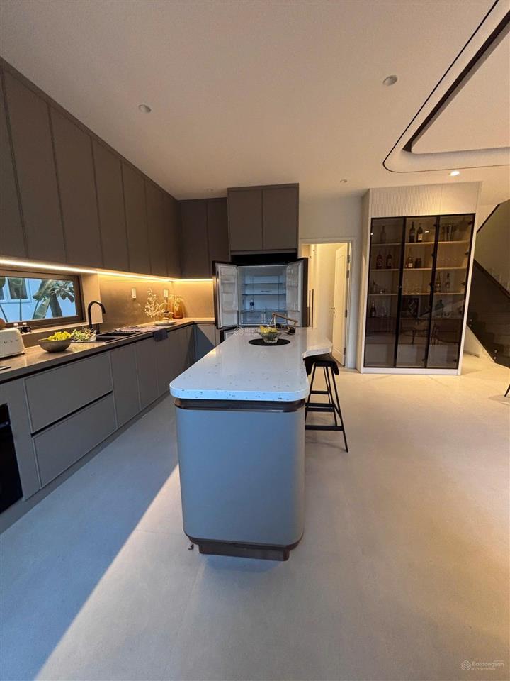 [80tr] cho thuê biệt thự villa park, q9 4pn+4wc full nội thất cao cấp bao đẹp xịn xò siêu rộng