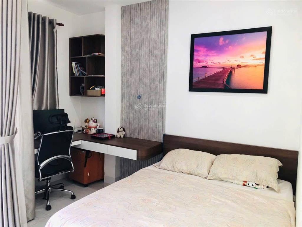 [15tr]cho thuê nhà mới xây 3pn 2wc full nội thất đẹp, ban công mát mẻ, siêu rẻ