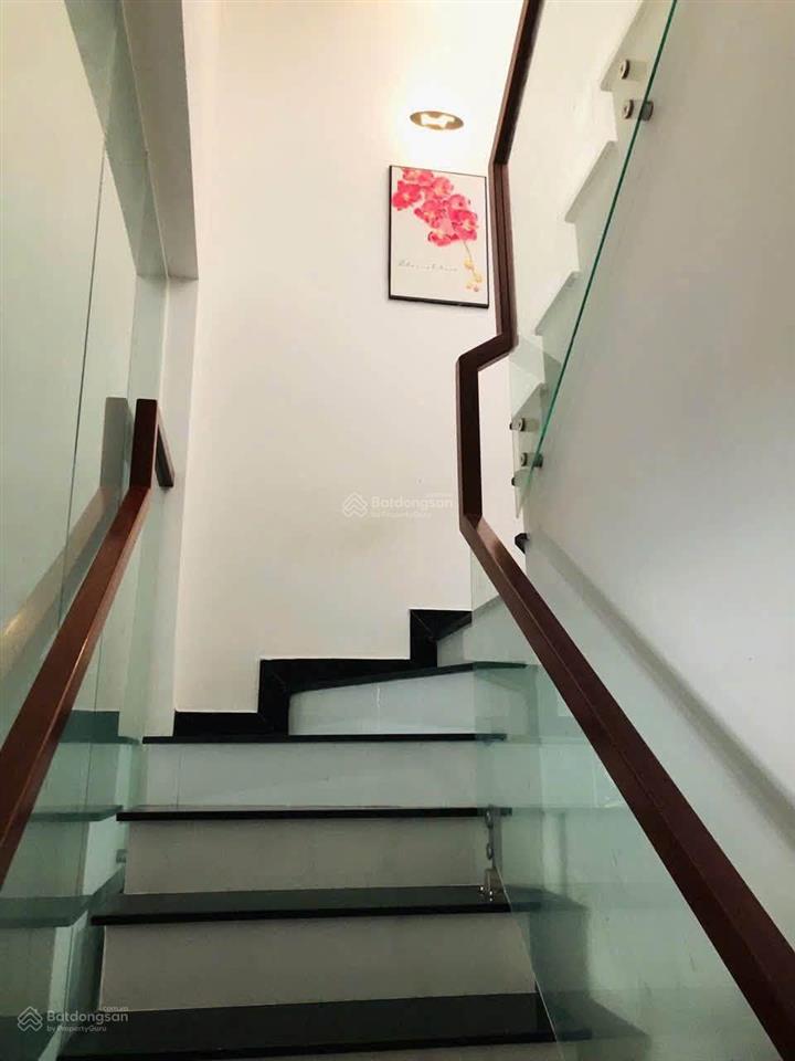 [15tr]cho thuê nhà mới xây 3pn 2wc full nội thất đẹp, ban công mát mẻ, siêu rẻ