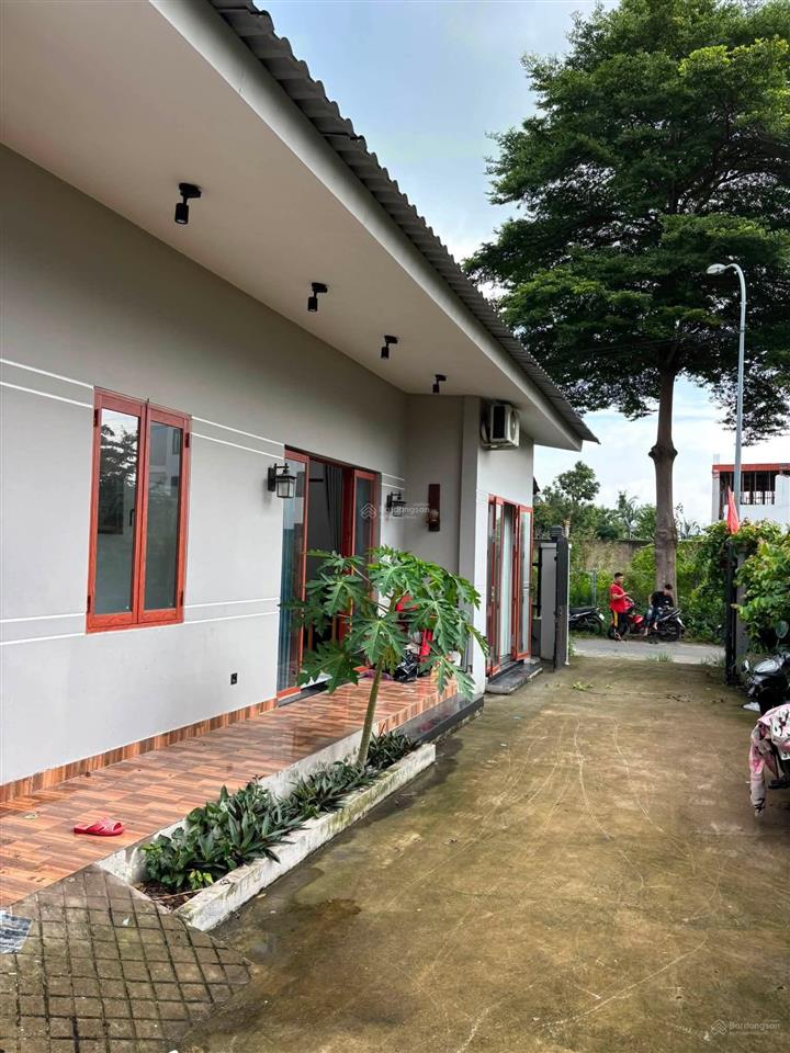 12tr cho thuê nhà sân vườn bưng ông thoàn 3pn 2wc full nt đẹp siêu rẻ mát mẻ sân rộng