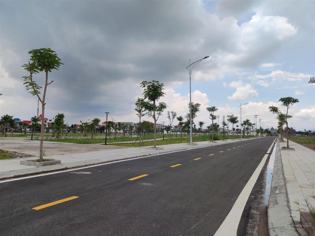Lô 102m2 xẻ khe đấu giá an lư, thủy nguyên