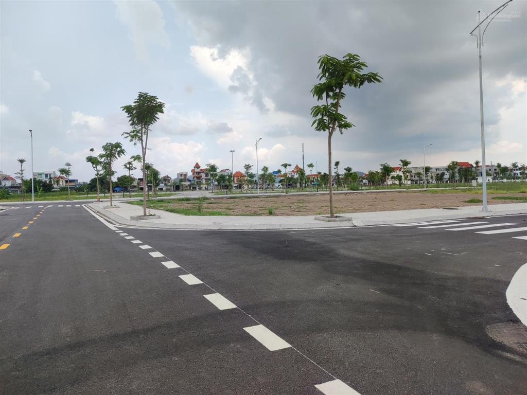 Lô đất 2 mặt đường quy hoạch 50m, đấu giá an lư, thủy nguyên