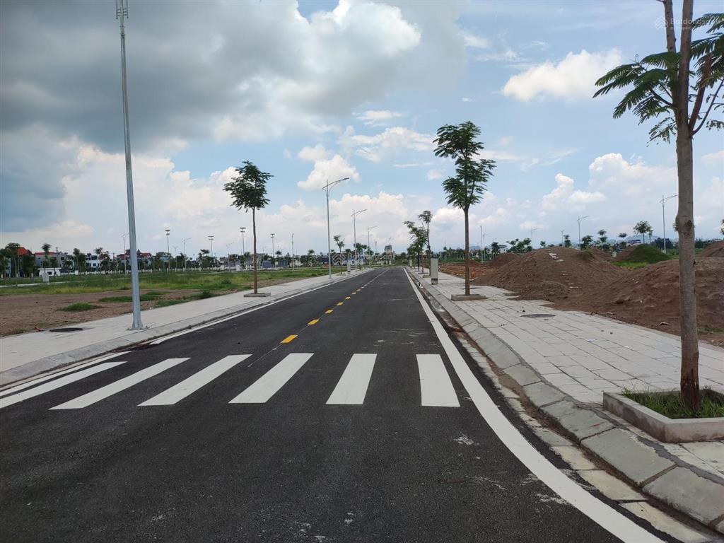 Lô đất 2 mặt đường quy hoạch 50m, đấu giá an lư, thủy nguyên