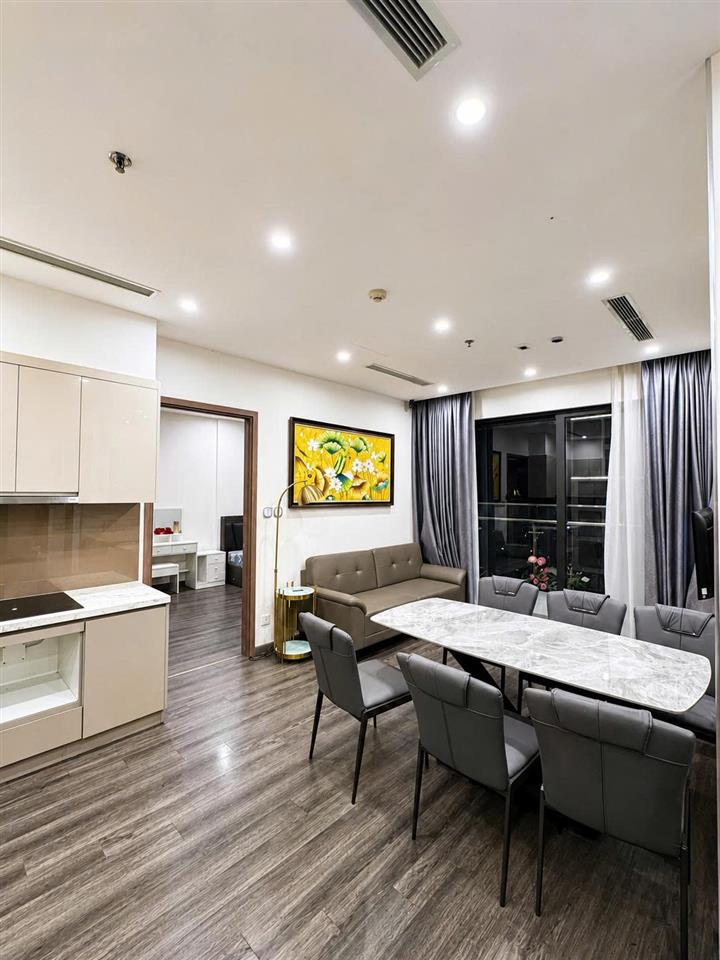 CHÍNH CHỦ CHO THUÊ CĂN HỘ 2 PHÒNG NGỦ, 2 WC – TÒA TONKIN 2, VINHOMES SMART CITY – PHƯỜNG