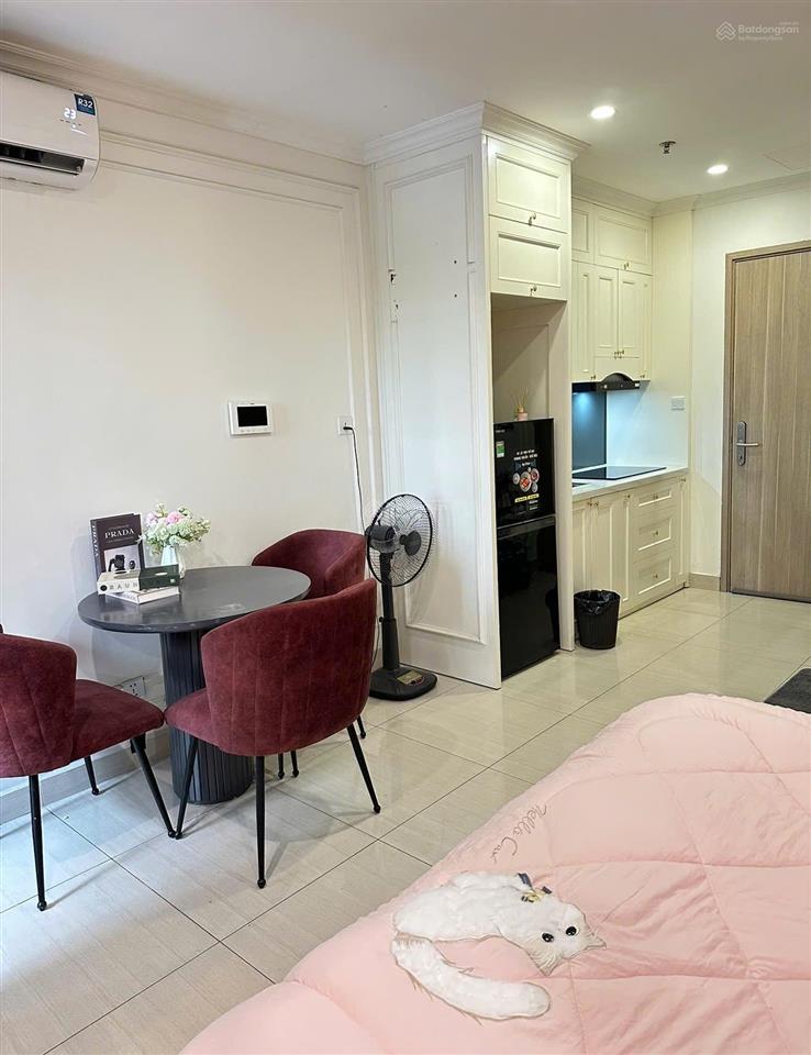 Cho thuê studio giá rẻ, đồ đẹp hướng mát nhất sapphire