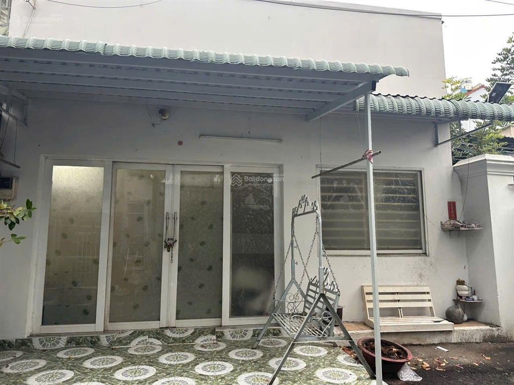 Bán nhà hxh sát mặt tiền đặng văn bi, thủ đức , 92 m2, 3pn, 2wc, shr, 6,5 tỷ thương lượng nhanh.