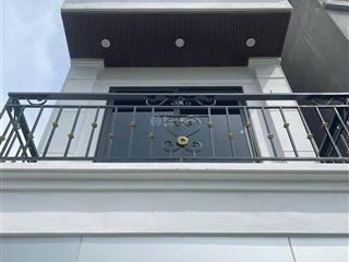 [liên mạc] nhà 4 tầng, lô góc, 42.2m2, ngõ ô tô thông, dành cho những ai thích sự yên tĩnh