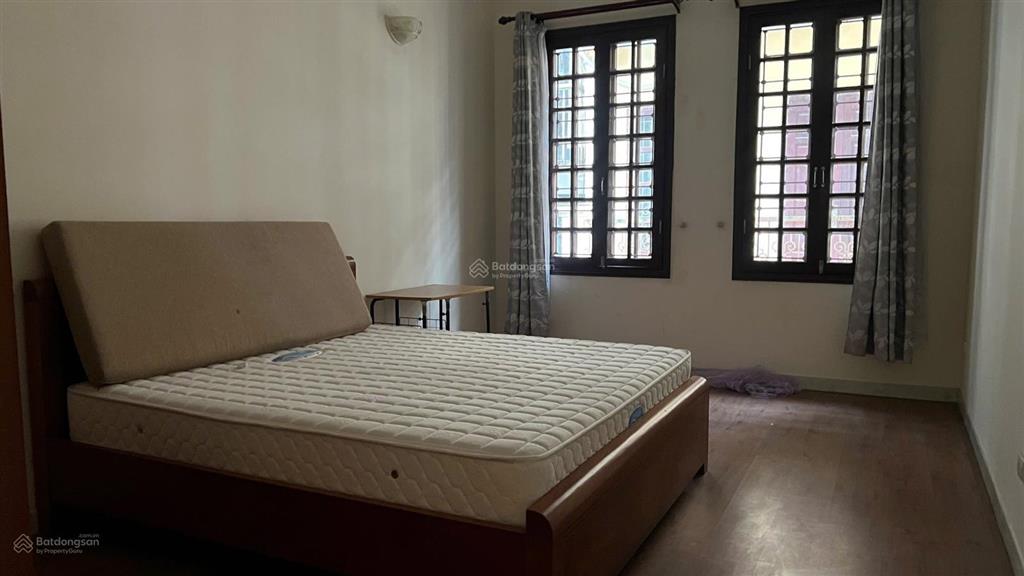 Giá hời khu vực, 5m ra hồ điều hòa trung kính, 3 bước chân ra ô tô, đi bộ ra phố trần duy hưng