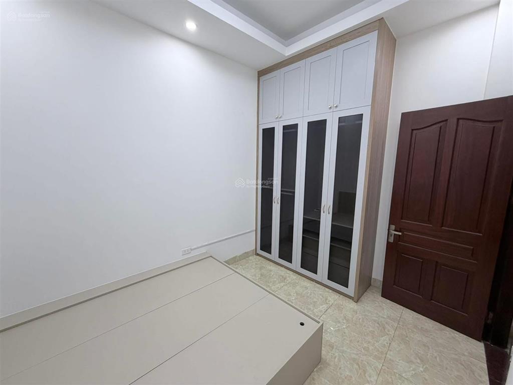 Cần bán gấp nhà trả nợ phố trần duy hưng, ngõ thông các ngả, ngay hồ điều hòa