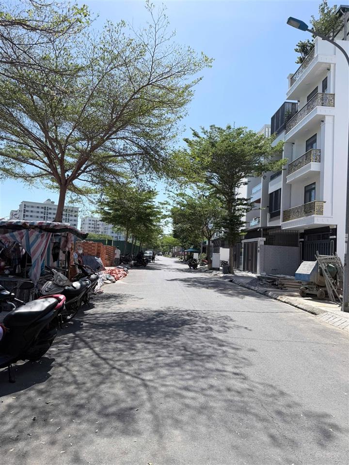 Bán nhà riêng tại khu đô thị an bình tân, 11 tỷ vnd, 100m2, giá cực chất, view đẹp