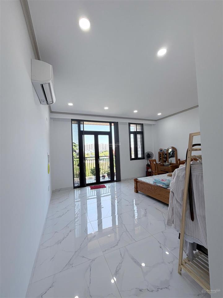 Bán nhà riêng tại khu đô thị an bình tân, 11 tỷ vnd, 100m2, giá cực chất, view đẹp