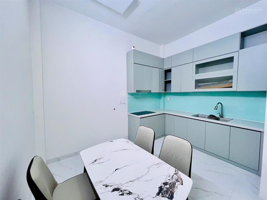 5,8 tỷ nguyễn cửu vân phường 17 bình thạnh, gần vinhomes điện biên phủ,quận 1 36m2 x 2 tầng