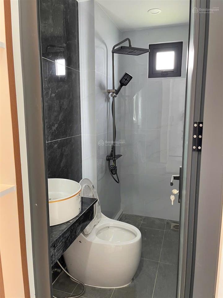 8,5tỷ tl nhà mới 100 % 5 tầng phường hiệp bình chánh thủ đức có khoảng chừa thang máy gần gigamall
