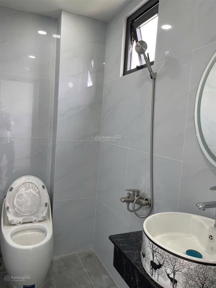 8,5tỷ tl nhà mới 100 % 5 tầng phường hiệp bình chánh thủ đức có khoảng chừa thang máy gần gigamall