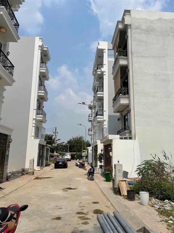 8,5tỷ tl nhà mới 100 % 5 tầng phường hiệp bình chánh thủ đức có khoảng chừa thang máy gần gigamall