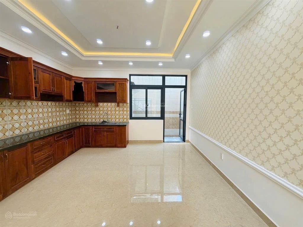 7,8 tỷ nhà 4 tầng đường 9m thông view sông kề vạn phúc hiệp bình phước thủ đức sát quốc lộ 13