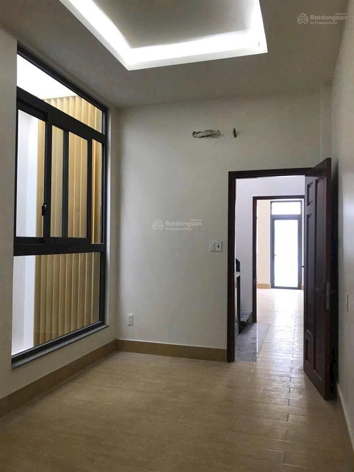 8,9 tỷ nhà đường 17 gigamall  phường hiệp bình chánh tp thủ đức  gần cầu bình triệu 4*14m,