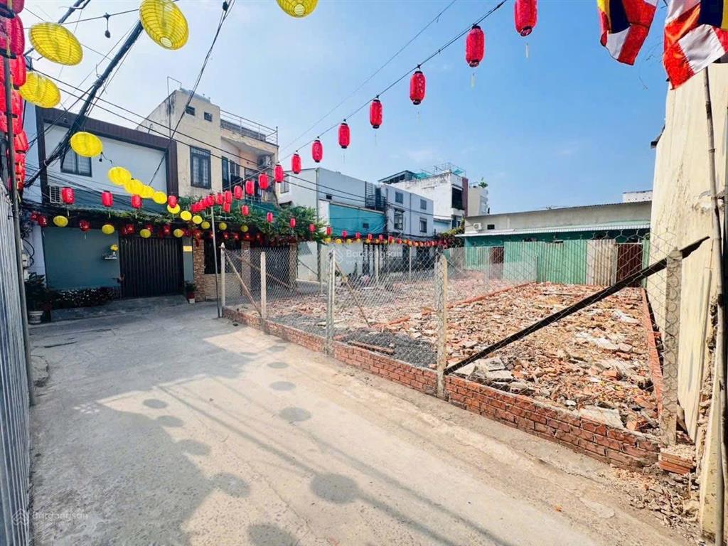 6,4 tỷ bán gấp trước 30/4 thương lượng tốt cho khách hiệp bình chánh a2 68,8m2 ( 4,5 x