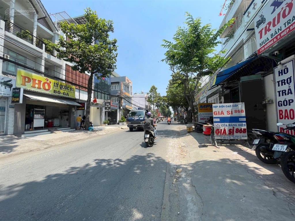 14,5 tỷ nhà 3 tầng mặt tiền kinh doanh sầm uất đường b hiệp bình chánh. thủ đức 5x20m