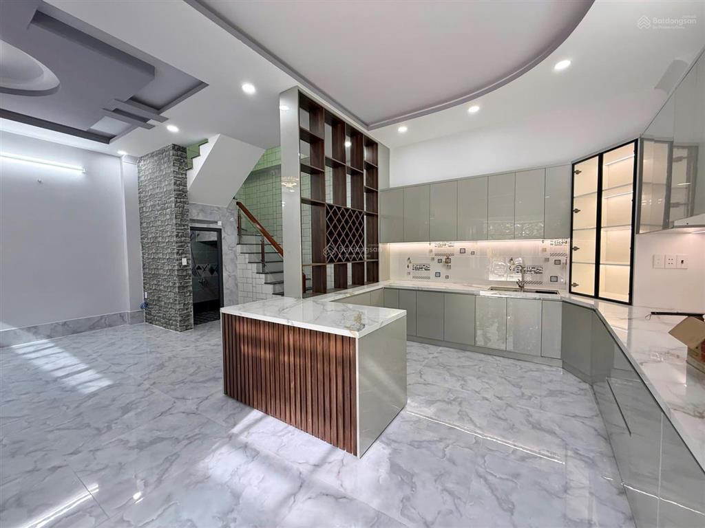 8,7 tỷ nhà mới tại p. hiệp bình chánh thủ đức 4 tầng diện tích  71m2 ngang 7,6m xe tải