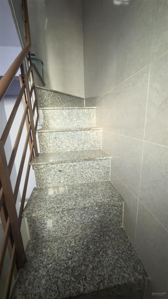 Cho thuê 7 triệu đường 47 hiệp bình chánh đối diện gigamal . 1 trệt 2 lầu 4 phòng ngủ 7 triệu.
